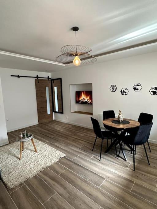 Le Petit Jurassien Apartamento Bellefontaine  Exterior foto